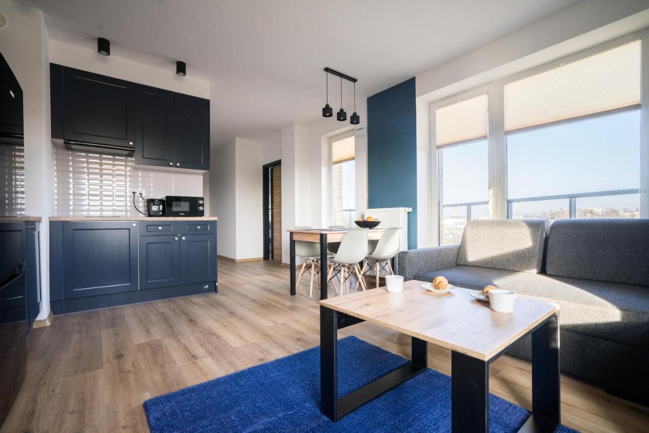 Bizapartments - Modern Flats With Parking Варшава Екстер'єр фото