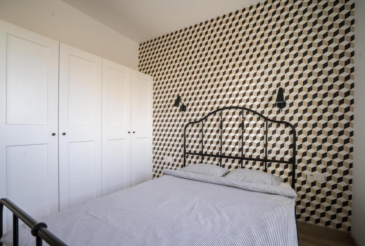 Bizapartments - Modern Flats With Parking Варшава Екстер'єр фото